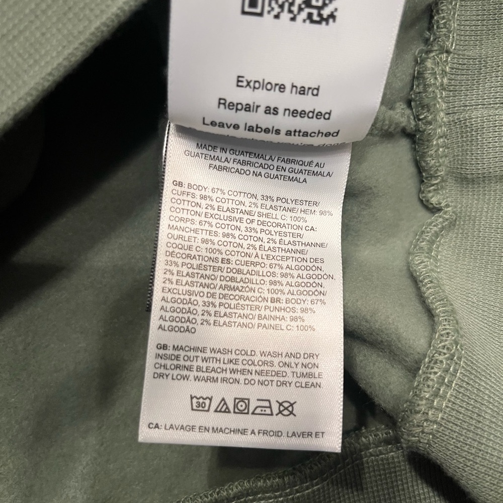 NWT North Face Men’s Hoodie - Picture 6 of 6